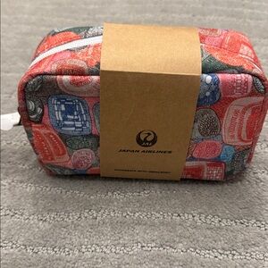 New Japan Airlines Business Class Travel Pouch Unopened & sealed.